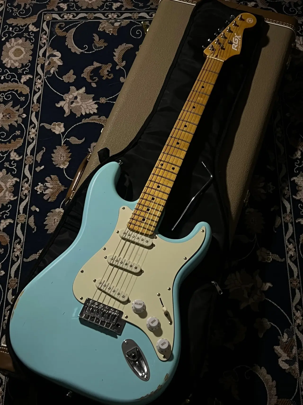 Guitarra Stratocaster RGX ST 570. — imagen 1